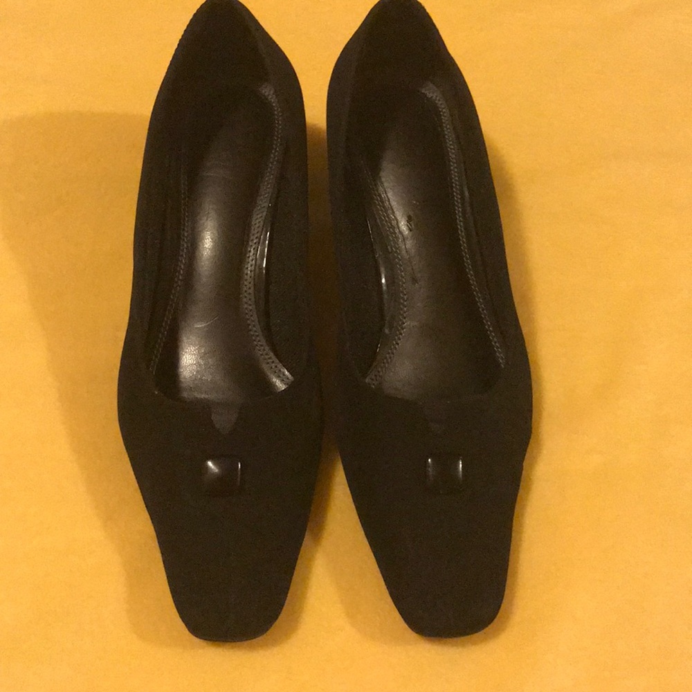 Black heels